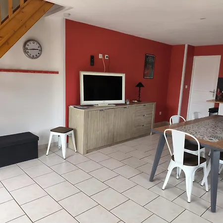 Les Champs De La Prázdninový dům *